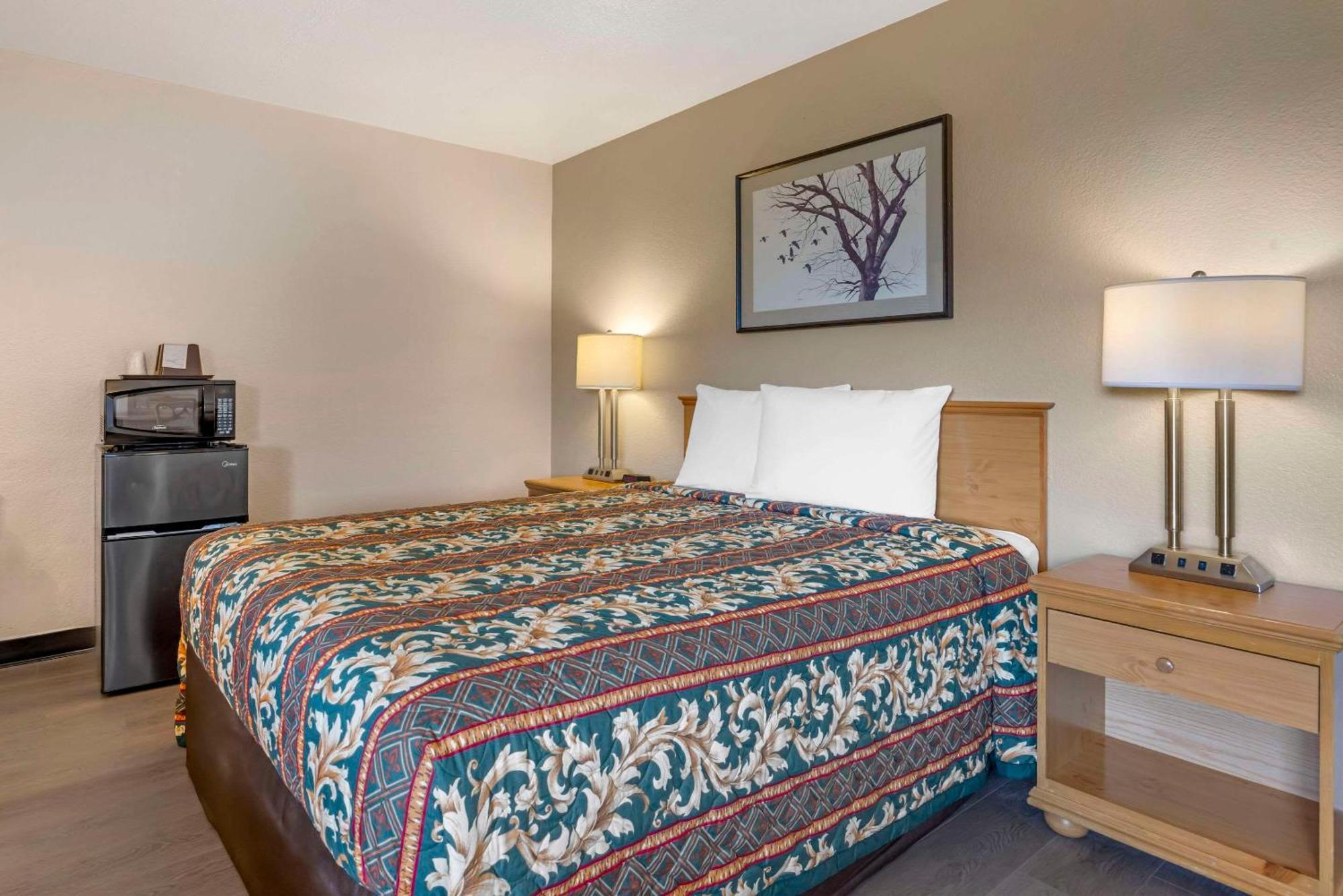 Rodeway Inn Albany Esterno foto