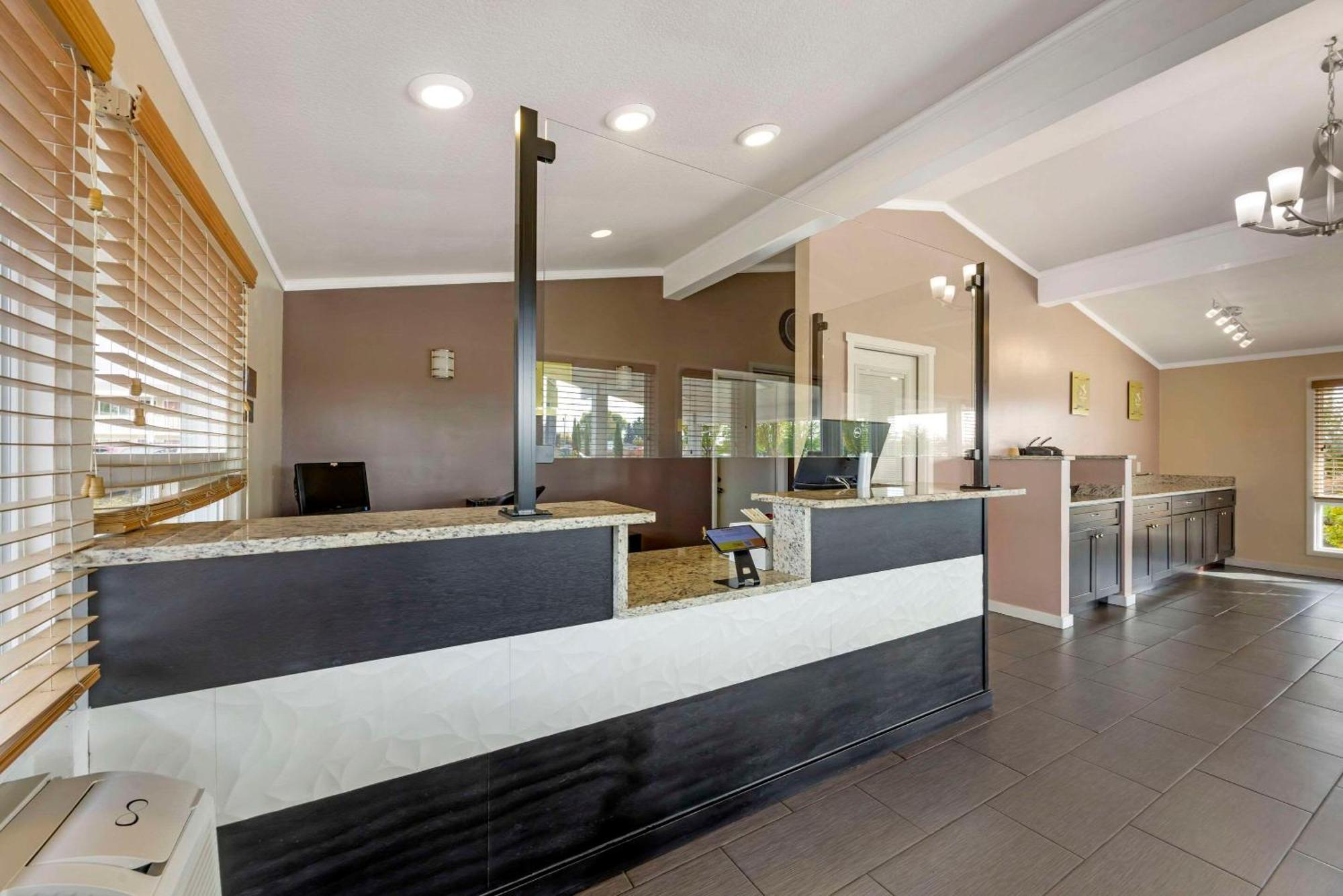 Rodeway Inn Albany Esterno foto